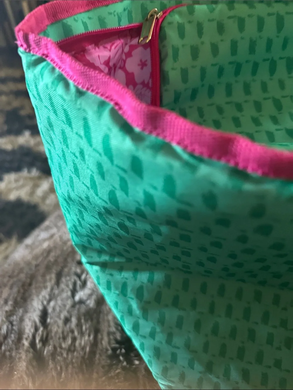 Tupperware Teal Cosmetic Tote with Pink Trim and Tropical Floral Print